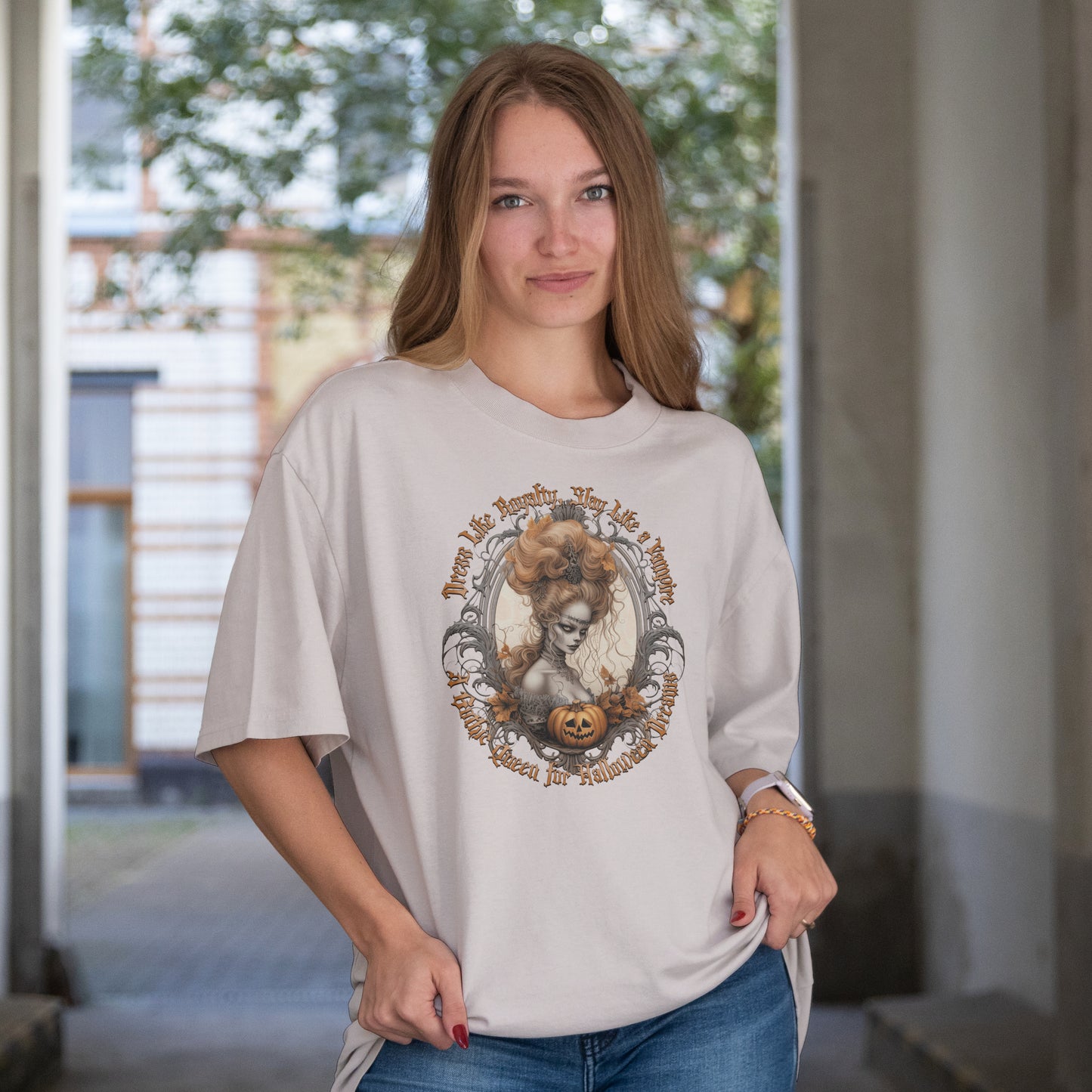 Halloween Queen - Festive Graphic T-Shirt